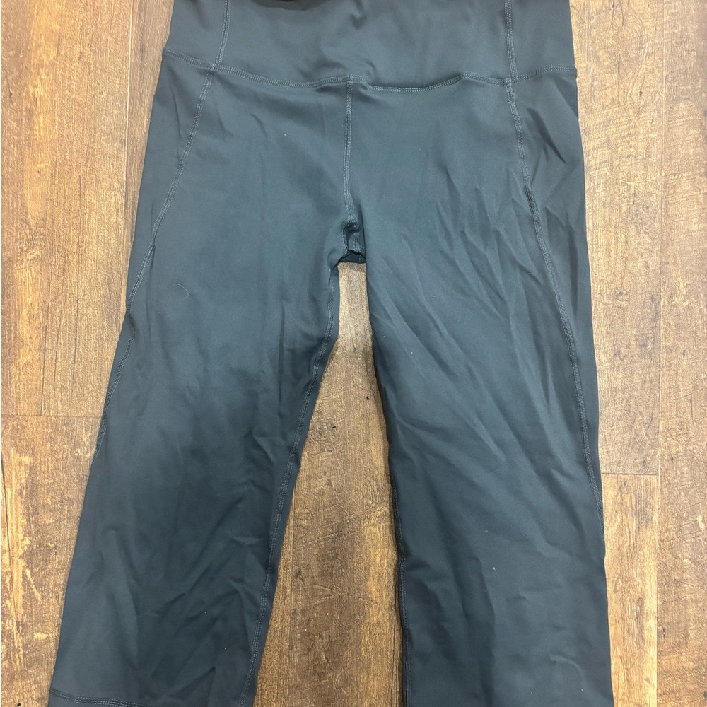 lululemon athletica Black Capris